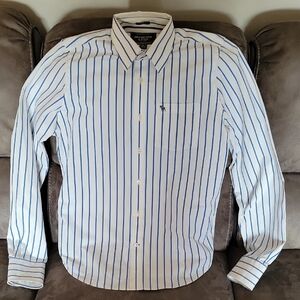 Abercrombie & Fitch Men's Blue Striped Shirt